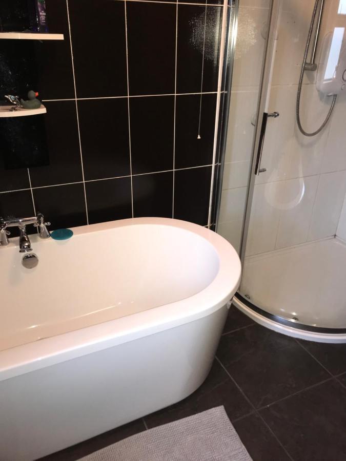 Pat'S Place Apartment Ballaghaderreen Bagian luar foto